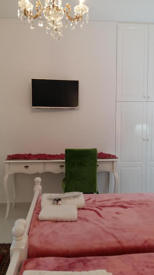 Nn Deluxe Room Near Athens Airport Spata  Bagian luar foto